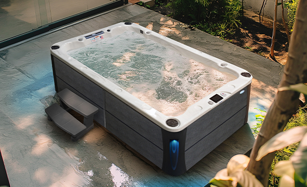Deck Series Newport Beach hot tubs for sale